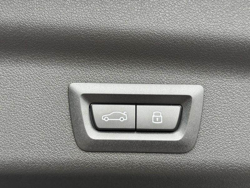 2025 BMW X1 xDrive28iImage 16