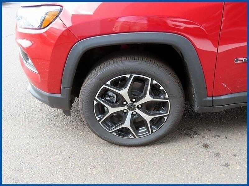 2025 Jeep Compass LimitedImage 4