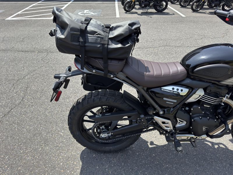 2025 Triumph SCRAMBLER 400 X - PHANTOM BLACK - SILVER ICE 