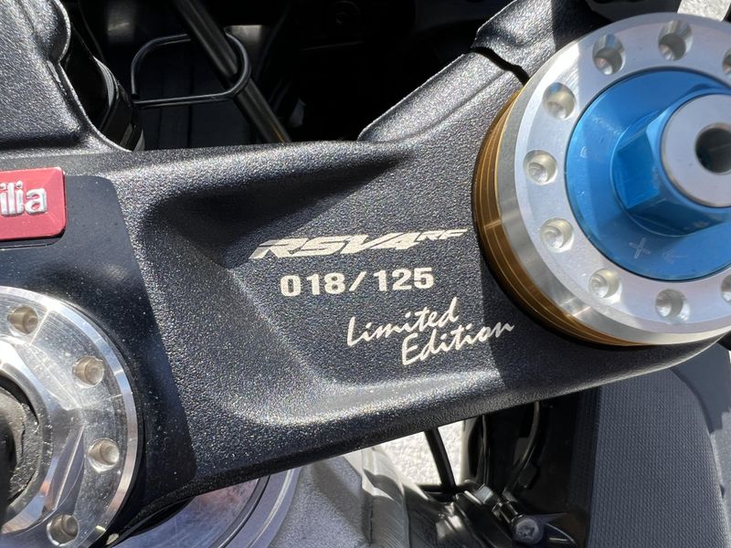 2018 Aprilia RSV4 RF 