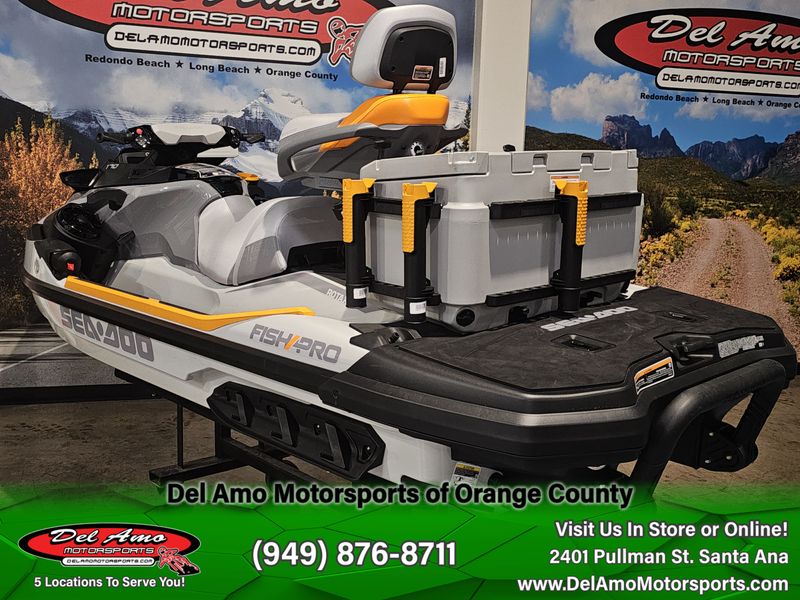 2024 Sea-Doo 19RG  in a SHARK GREY / ORANGE CRUSH exterior color. Del Amo Motorsports of Orange County (949) 416-2102 delamomotorsports.com 