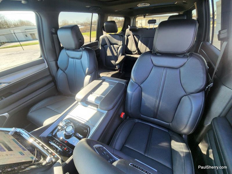 2026 Jeep Grand Wagoneer Upland 4x4