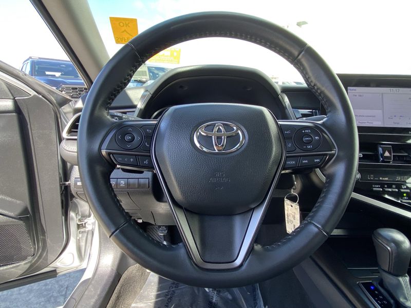 Used 2024 Toyota Camry SEImage 25