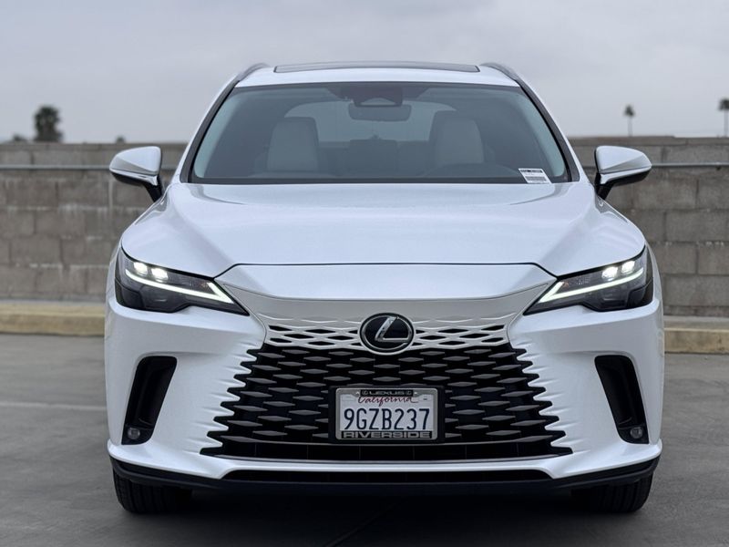 2023 Lexus RX 350Image 6