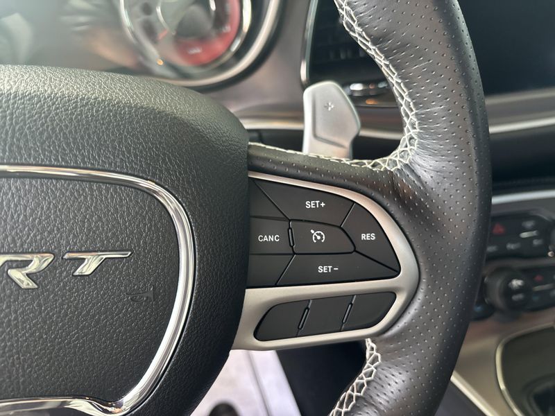 Used 2021 Dodge Challenger SRT HellcatImage 17