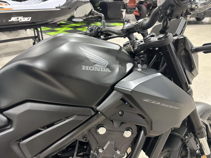 New 2026 Honda CB500 HORNET ABS Image 18