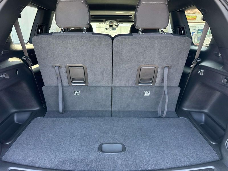 New 2026 Jeep Grand Cherokee L Laredo X 4x2