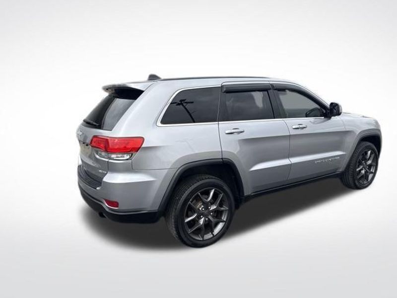 2016 Jeep Grand Cherokee Laredo