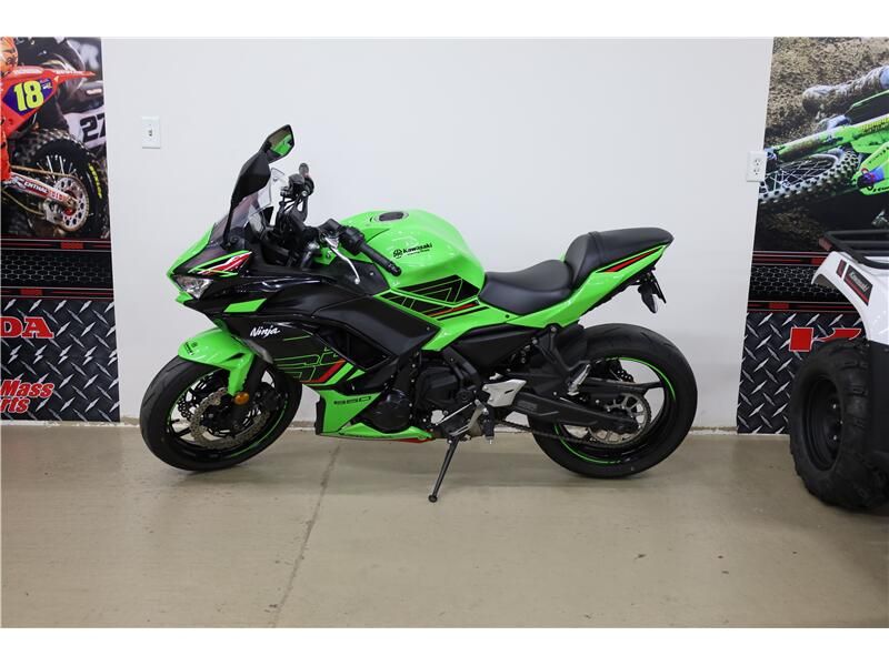 Used 2023 Kawasaki NINJA 650 KRT Image 4