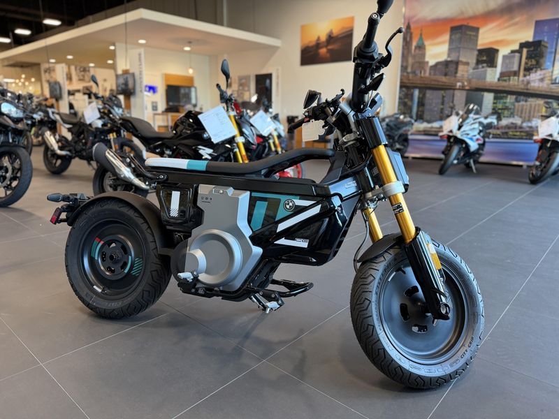 2024 BMW CE 02Image 2