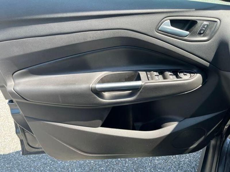 2017 Ford C-Max Energi SE