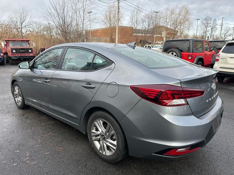 2019 Hyundai Elantra SELImage 13