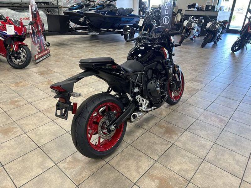 New 2026 Suzuki GSX-8TT Image 17