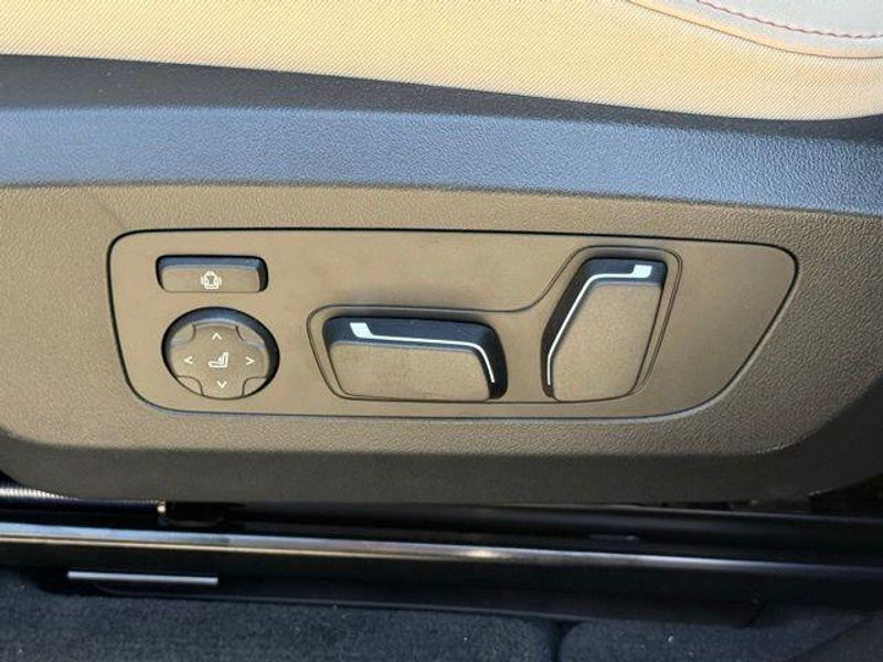 New 2026 BMW X3 30 xDriveImage 18