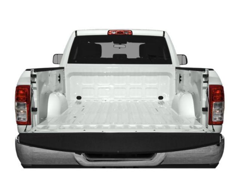 2022 RAM 2500 Tradesman Crew Cab 4x2 8