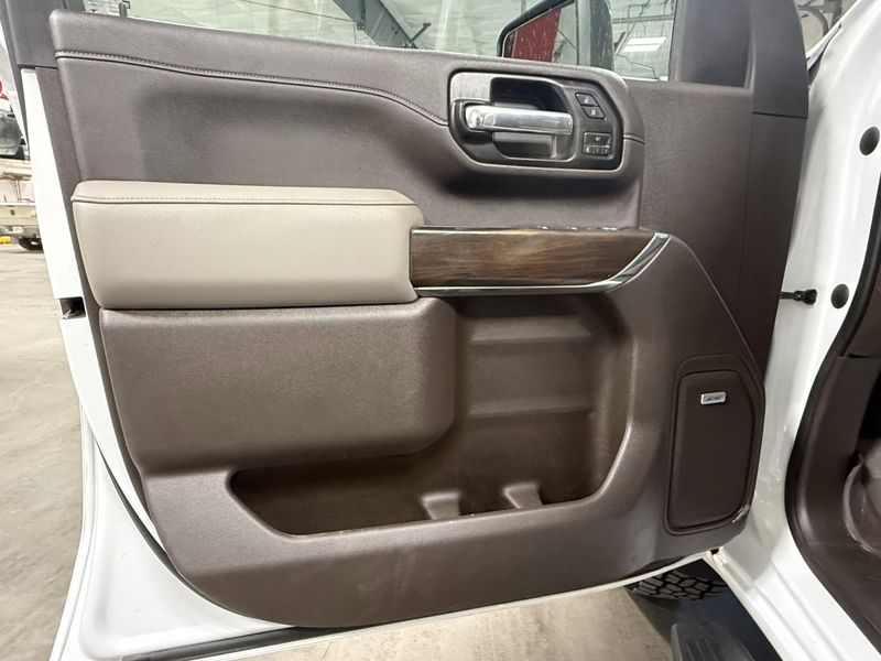 Used 2020 GMC Sierra 2500HD SLTImage 18