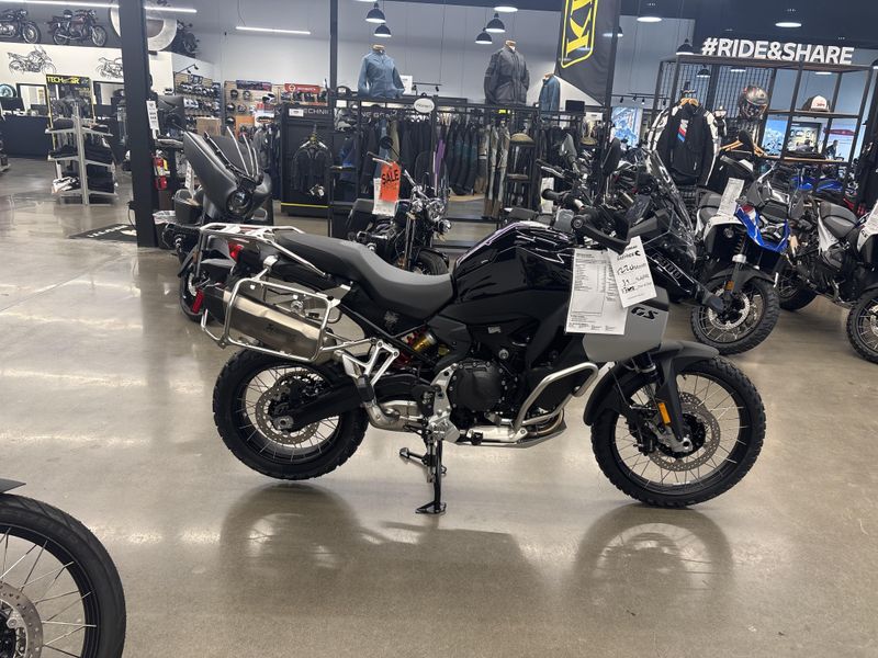2026 BMW F 900 GS Adventure - BLACK STORM METALLIC