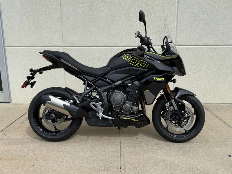 2025 Triumph Tiger Sport 800Image 2
