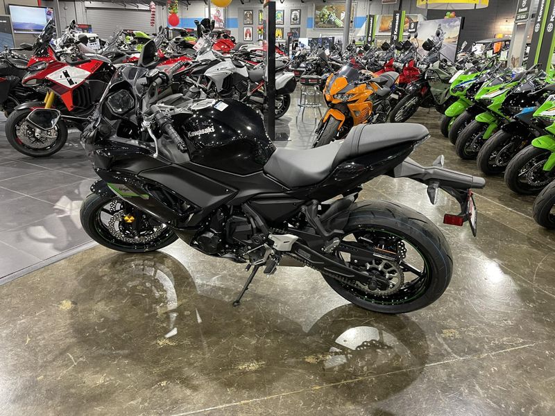 New 2025 Kawasaki NINJA 650 Image 7