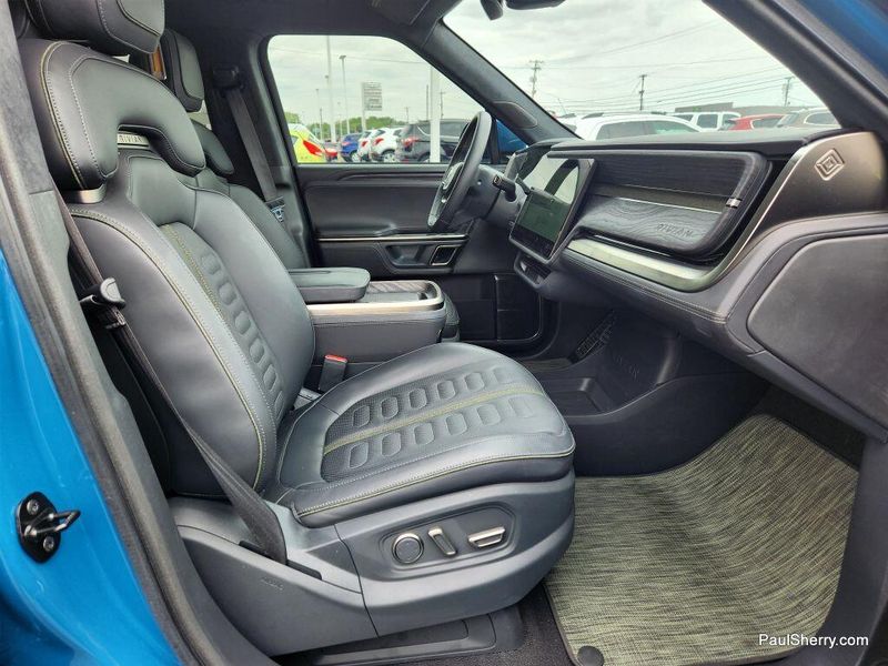 2023 Rivian R1S Launch EditionImage 34