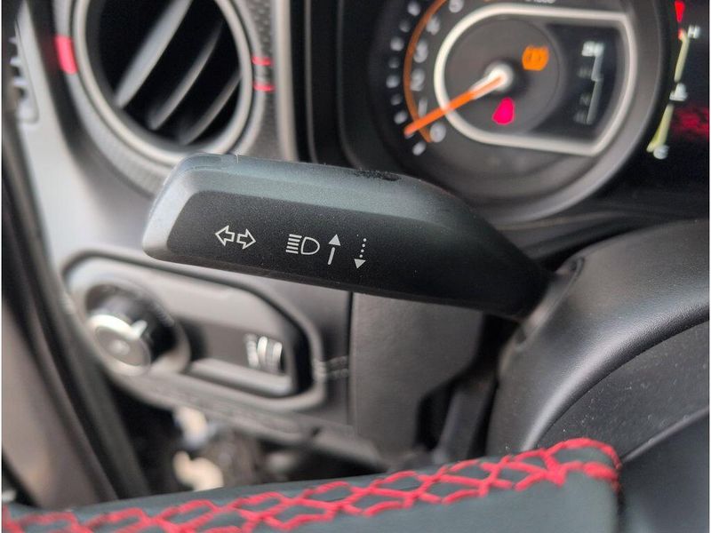 Used 2024 Jeep Wrangler RubiconImage 29