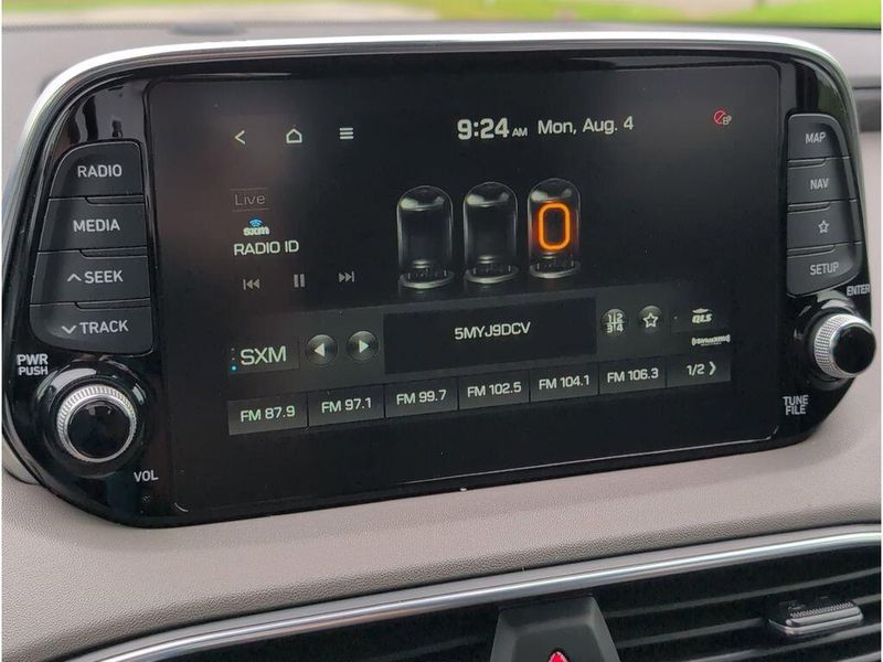 Used 2020 Hyundai Santa Fe LimitedImage 13