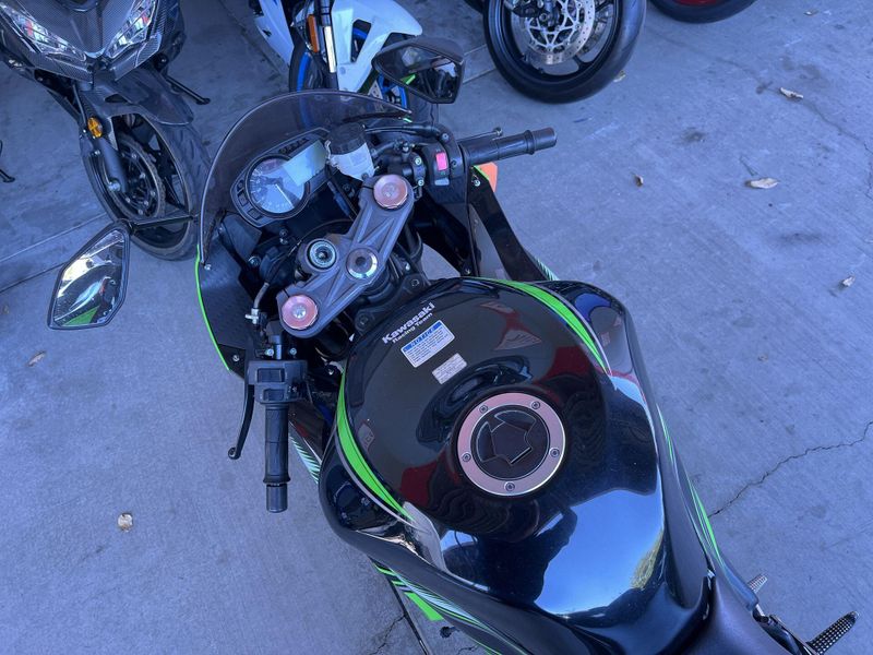 Used 2017 Kawasaki NINJA ZX-6R KRT EDITION Image 11