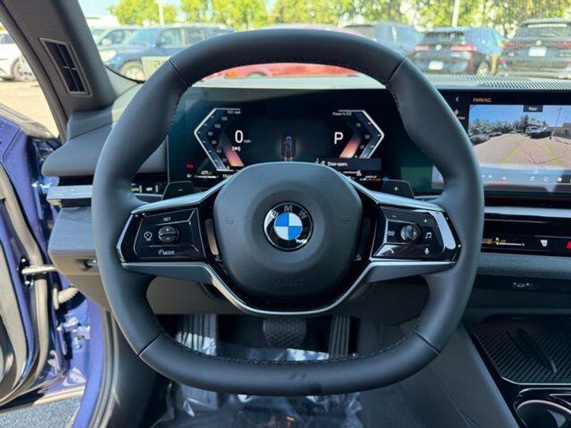 New 2026 BMW 5 Series 530iImage 20