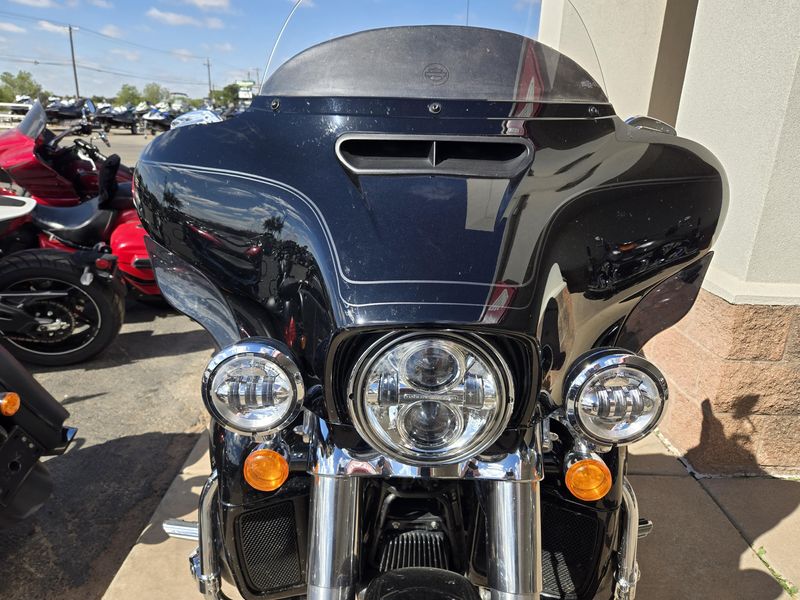 USED 2022 HARLEY TRIKE TRI GLIDE ULTRA Image 14