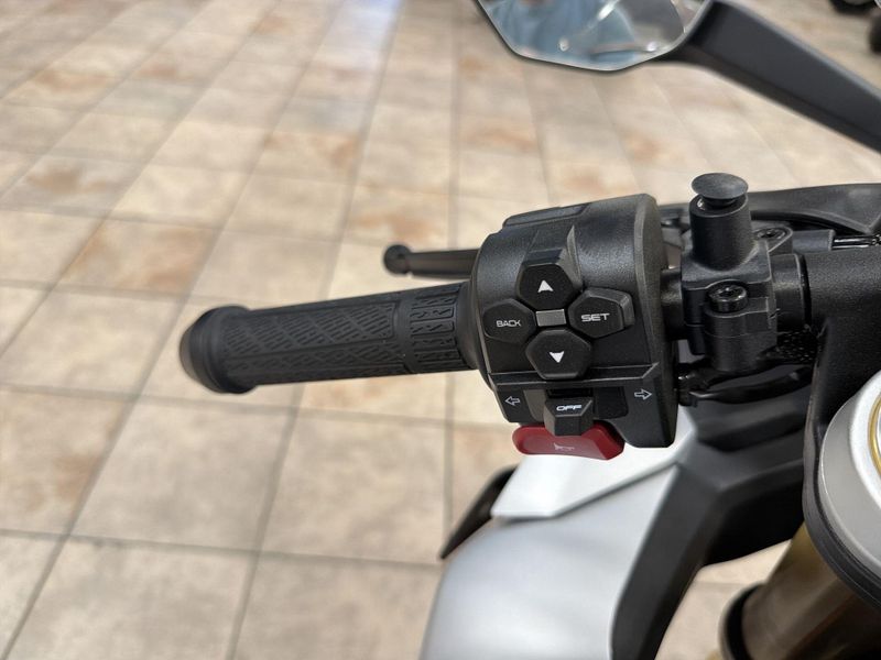 New 2026 CFMOTO 450SS Image 22