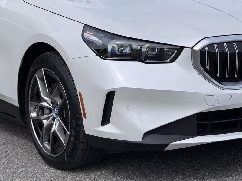 2024 BMW i5 eDrive40Image 11