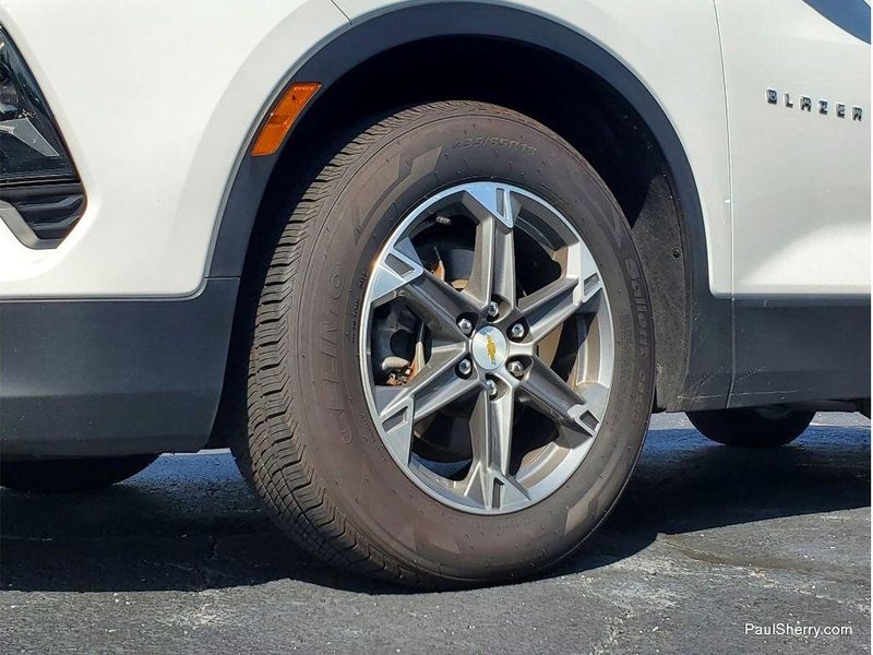 Used 2024 Chevrolet Blazer LT