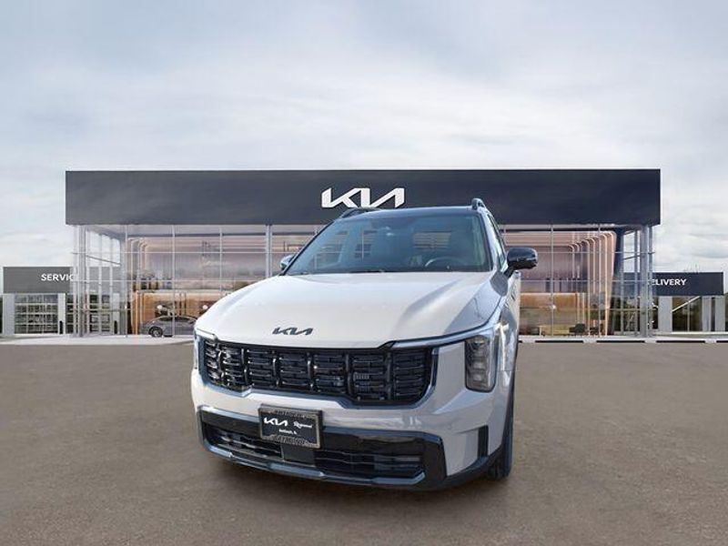 New 2026 Kia Sorento X-Line SX PrestigeImage 8