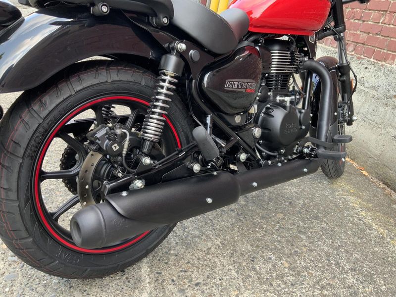 New 2024 Royal Enfield METEOR 350 