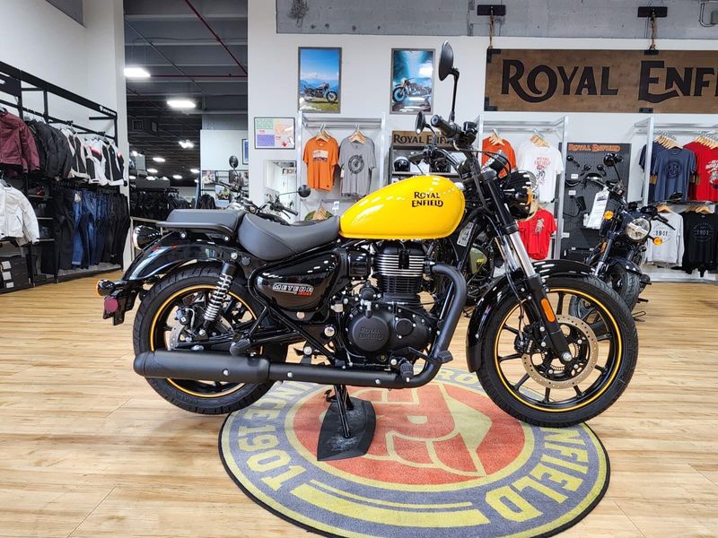 New 2024 Royal Enfield METEOR 350 Image 5