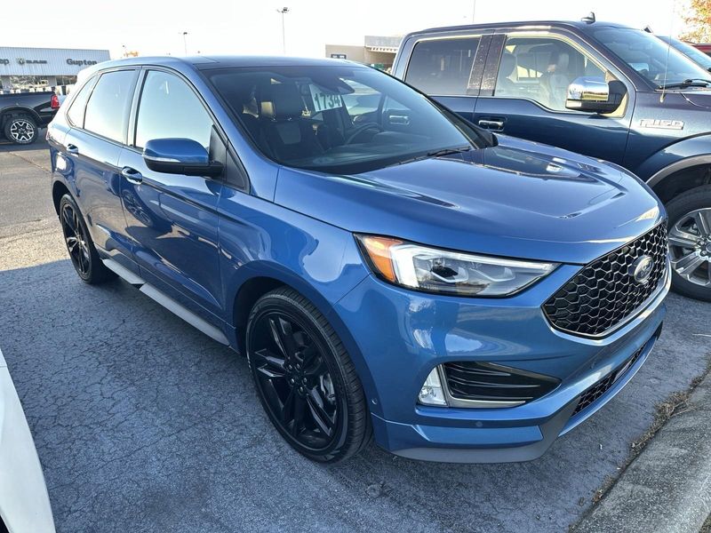 2020 Ford Edge STImage 3