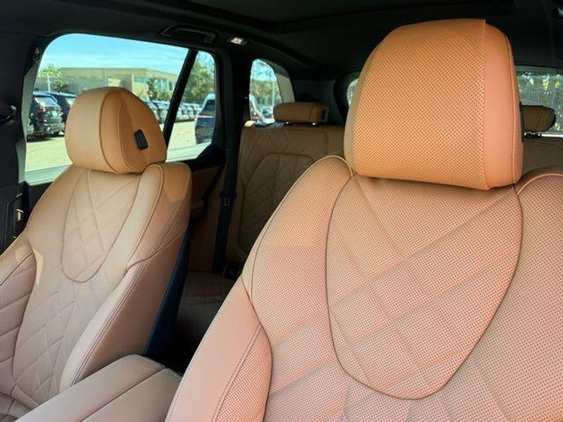 New 2026 BMW X5 sDrive40iImage 19