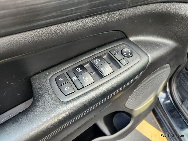 Used 2020 Jeep Grand Cherokee Altitude