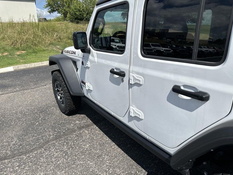 2024 Jeep Wrangler 4-door RubiconImage 11