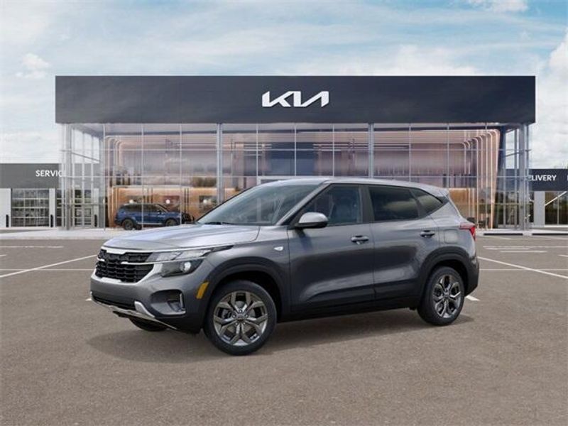 New 2026 Kia Seltos LXImage 3