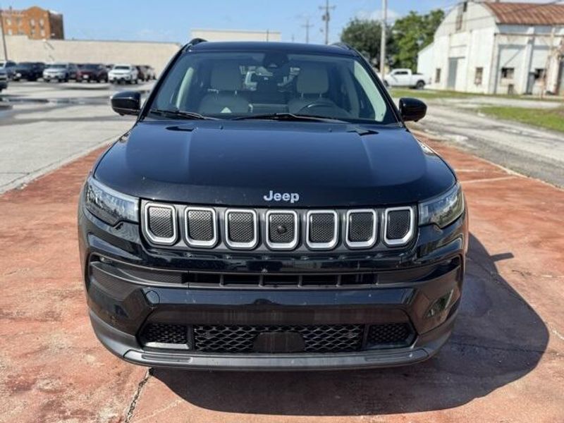 2022 Jeep Compass LatitudeImage 2