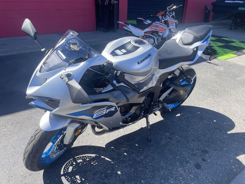 New 2027 Kawasaki NINJA ZX-6R Image 12