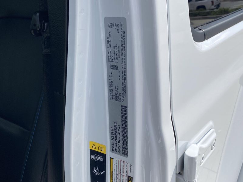 Used 2023 Jeep Wrangler 4xE Rubicon 4xeImage 32