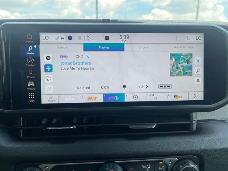 2025 Jeep Wrangler 4-door Willys