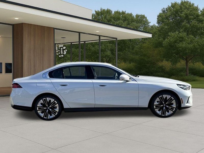 New 2026 BMW 5 Series 530iImage 7