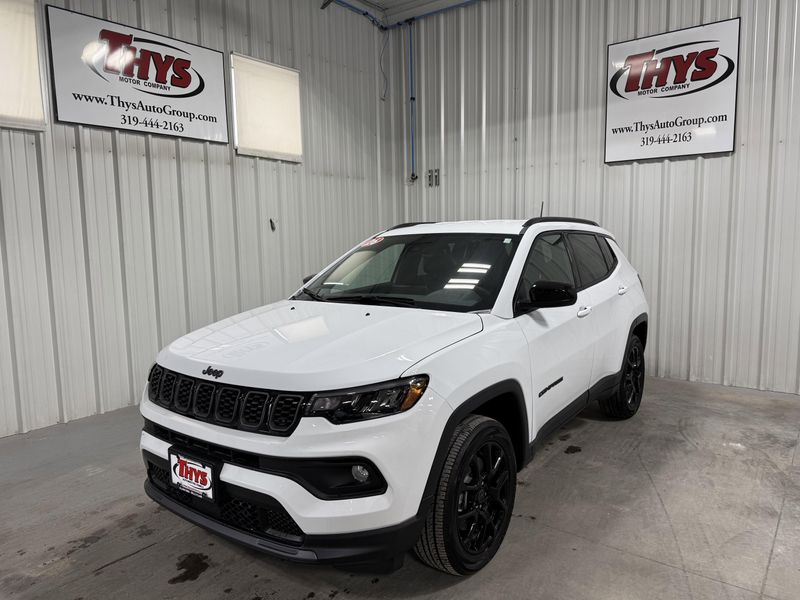 New 2026 Jeep Compass Latitude Altitude 4x4Image 16