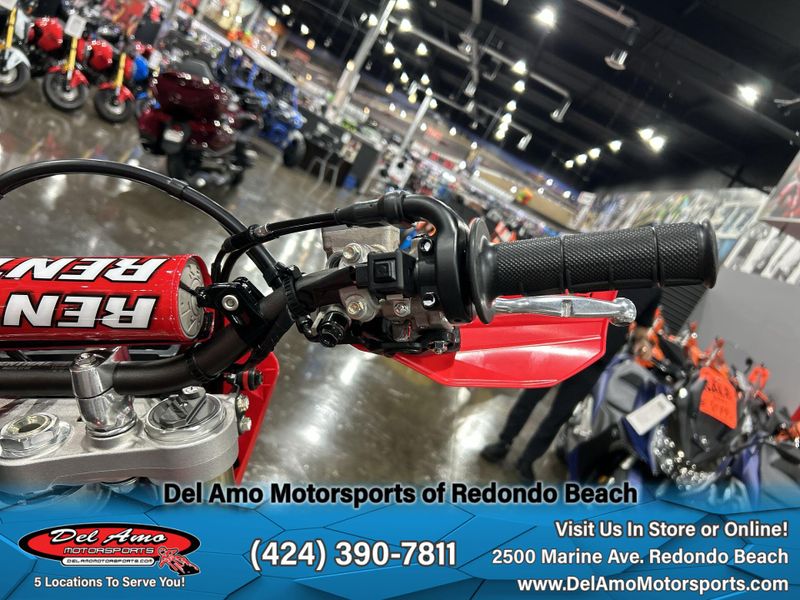 2025 Honda CRF450X Image 12