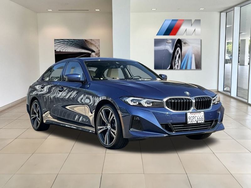 2023 BMW 3 Series 330iImage 2