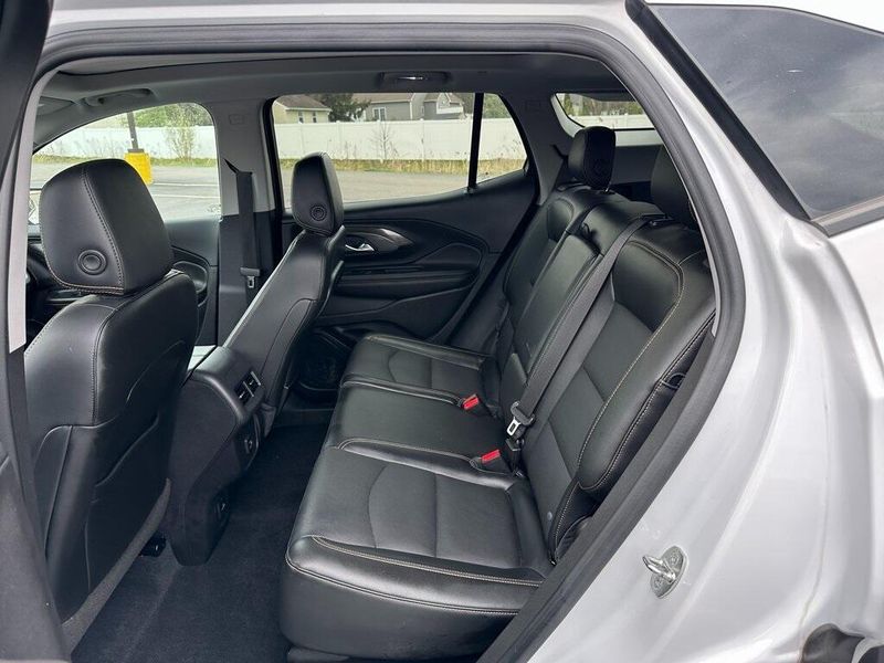 2020 GMC Terrain SLTImage 19