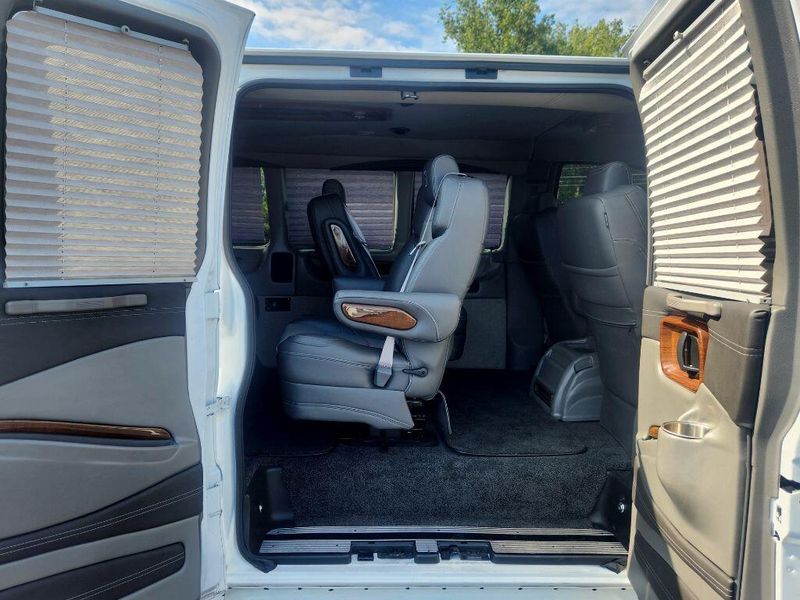 2021 Chevrolet Express Cargo Image 47